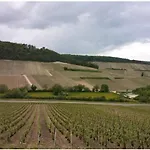 Les Touristique Julea Panzió Dienville