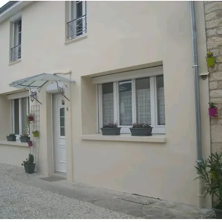 לינה וארוחת בוקר Les Touristique Julea Dienville