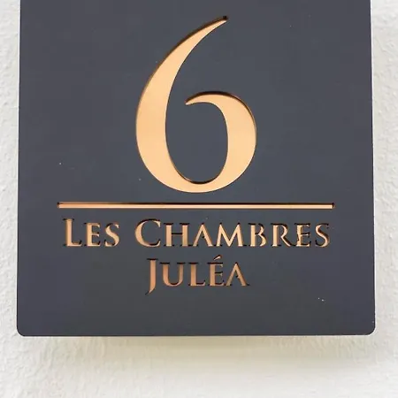 Les Touristique Julea לינה וארוחת בוקר Dienville