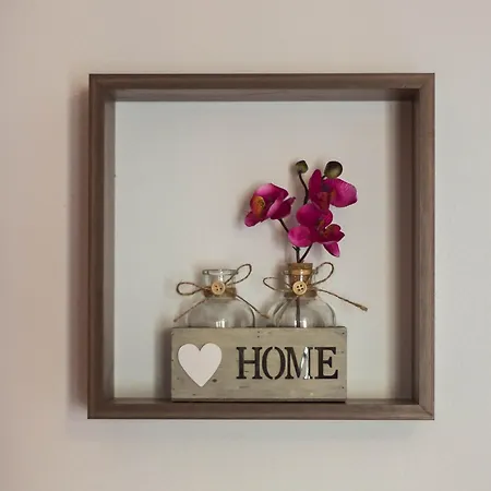 לינה וארוחת בוקר Les Touristique Julea Dienville